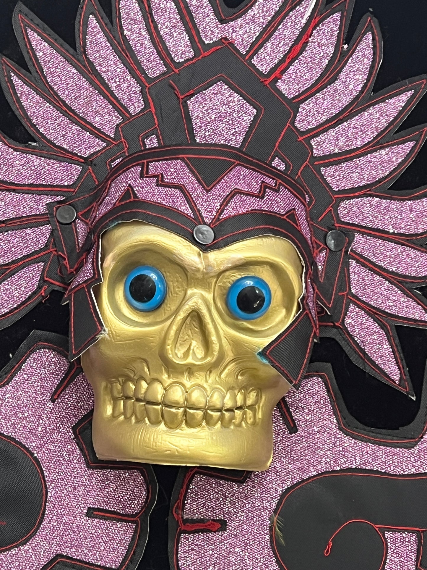 Danzante Azteca Mictlantecuhtli Shield, Chimalli, Black Purple, Aztec Dance Shield, Aztec Skull, Mexica, Pow Wow, Indigenous Feathers, 17"
