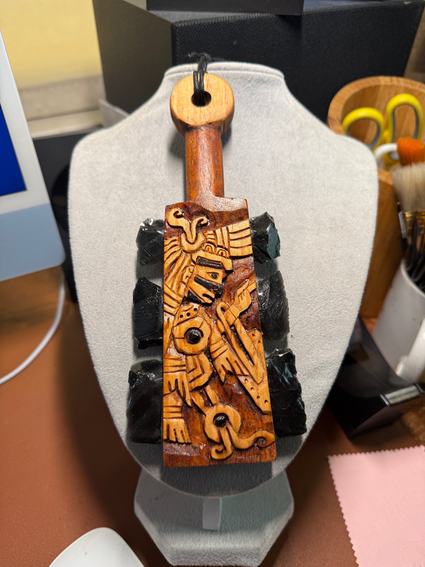 Mini Macuahuitl Azteca Tezcatlipoca, Smoking Mirror, Aztec God, Black Obsidian Blades, Hangable Art