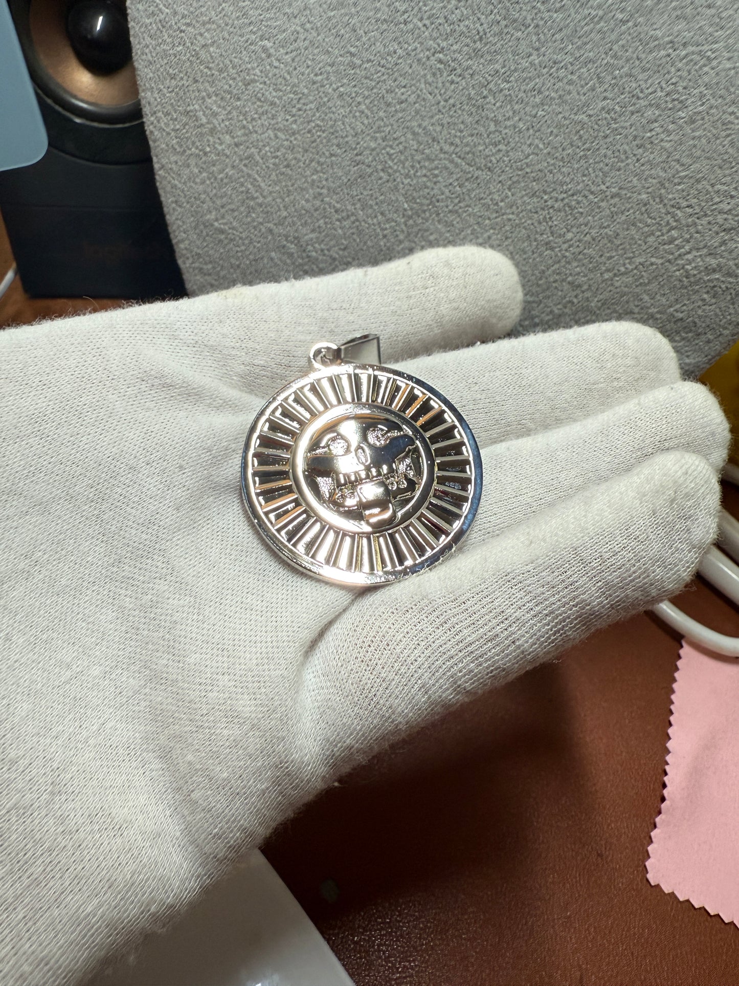 Mictlantecuhtli Pendant, Piedra Muerte Disk, Silver Tone Metal, Aztec Mexica #40