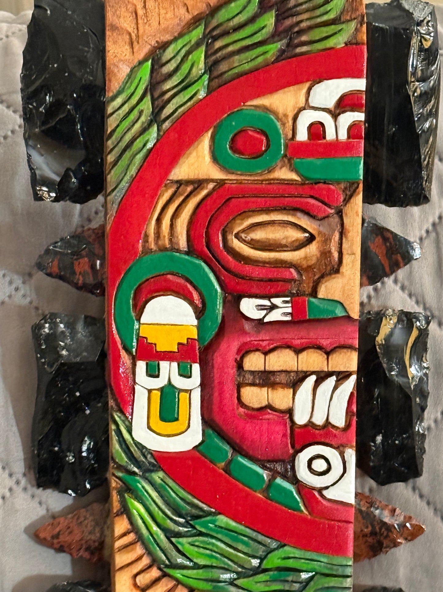 Macuahuitl Azteca Wall Art, feature Tonatiuh Aztec Sun God, Carved, Obsidian Blades, 28"