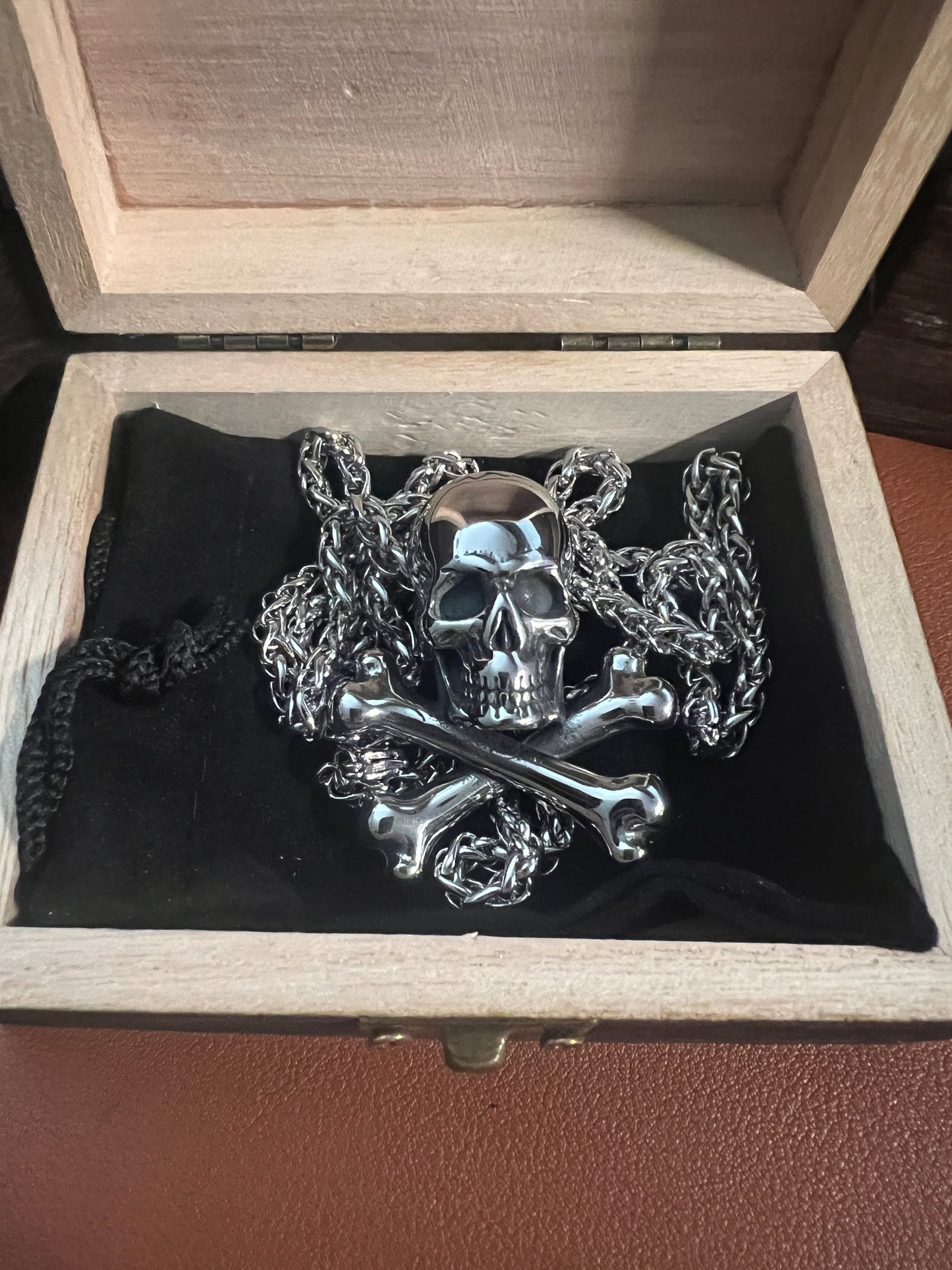 Treasure Box Skull Crossbones Chain Pendant Necklace Pirates Caribbean #13
