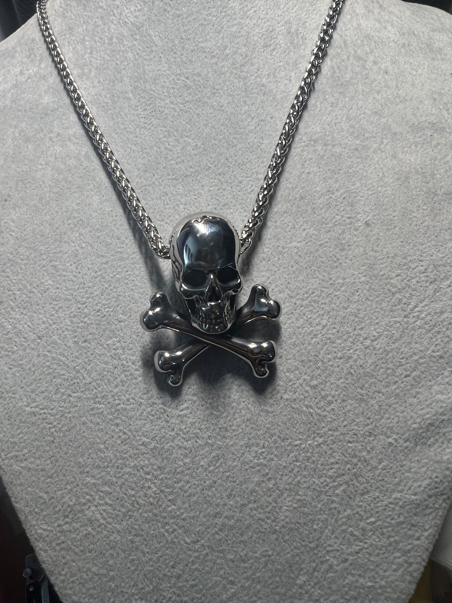 Treasure Box Skull Crossbones Chain Pendant Necklace Pirates Caribbean #13
