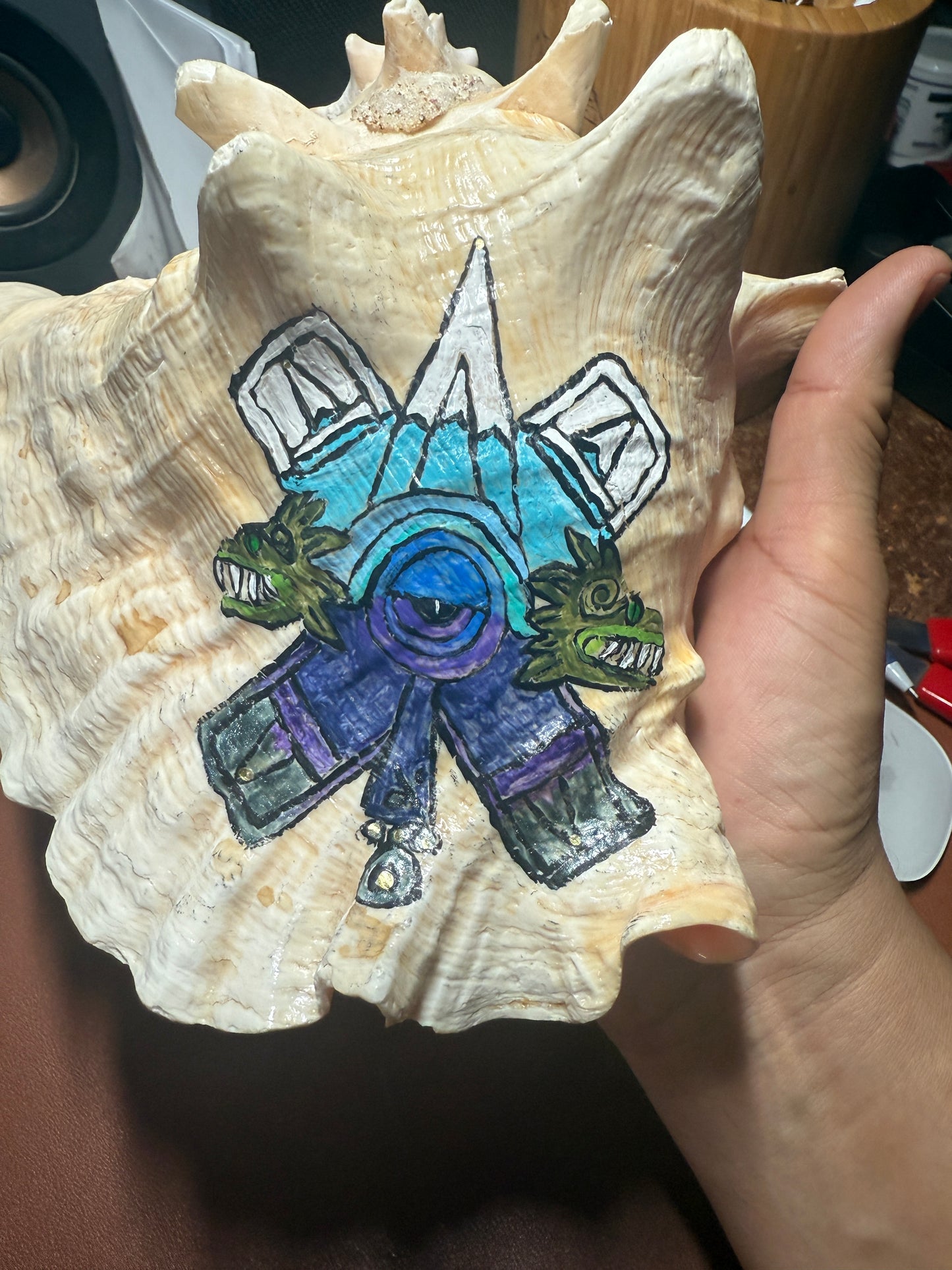 Large Aztec Nahui Ollin Conch Shell Horn Seashell Trumpet, 9" Hand painted Rare