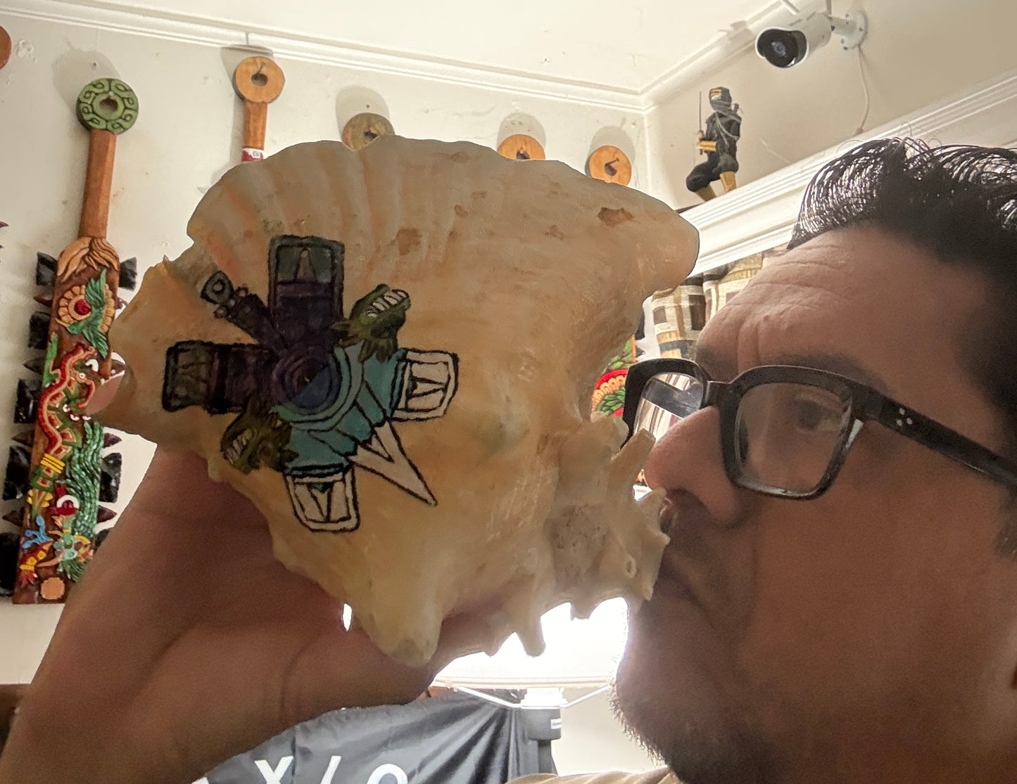 Large Aztec Nahui Ollin Conch Shell Horn Seashell Trumpet, 9" Hand painted Rare