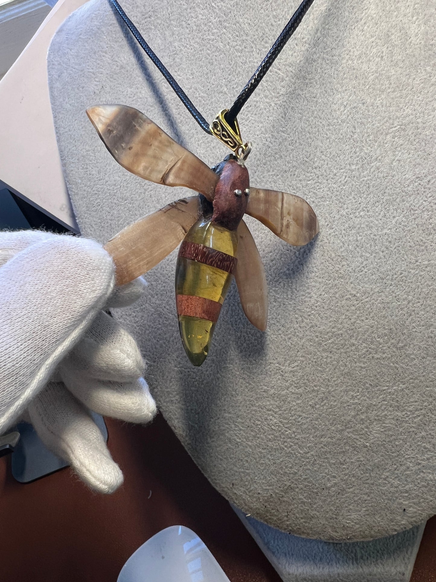 Bee Pendant, Bull Horn, Amber, Ebony, Carved in ironwood, horn amber, Mexico