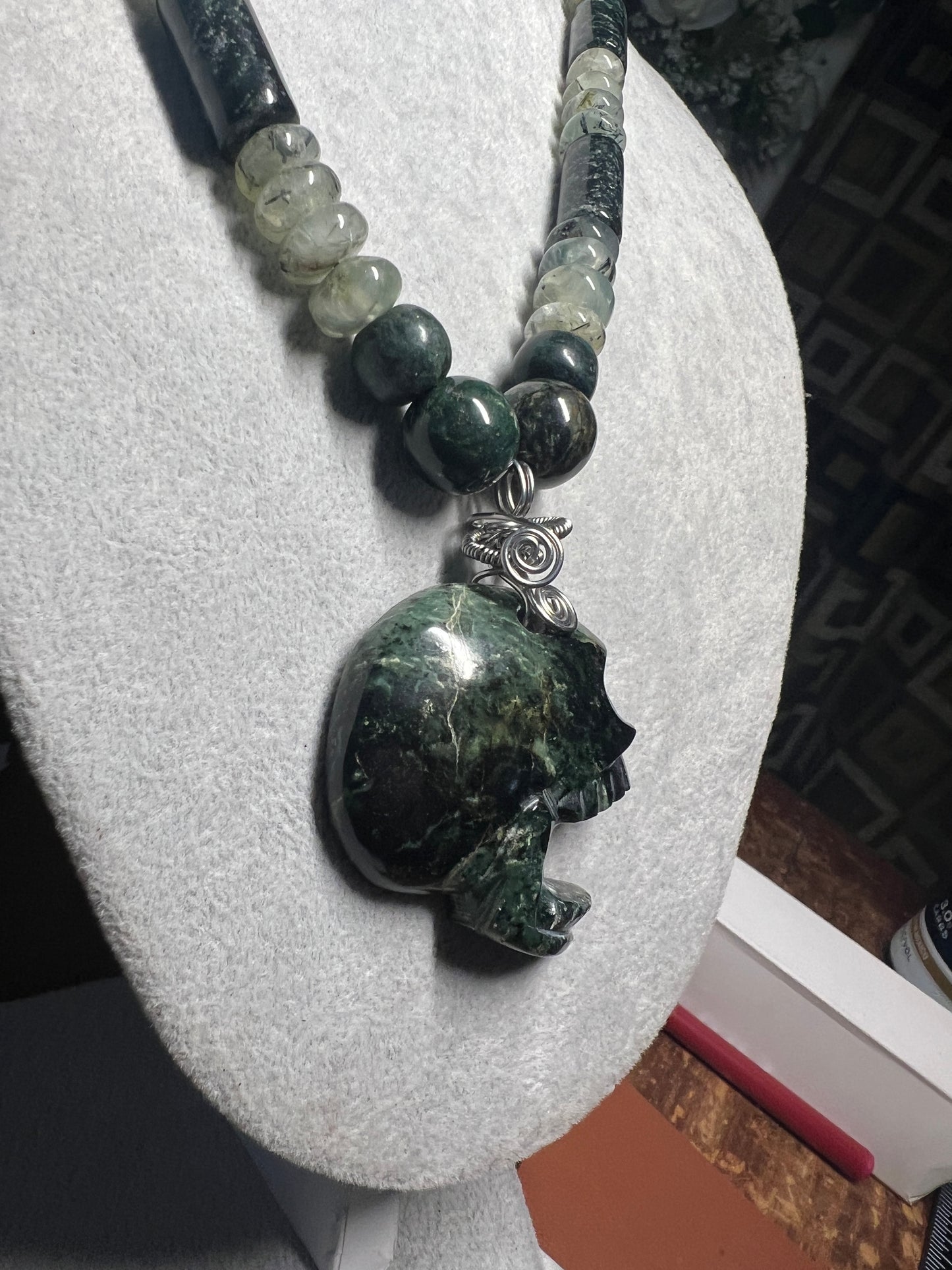 Serpentine Maquiztli Skull Aztec Pendant, Guatemalita Beads, adjustable (#37)