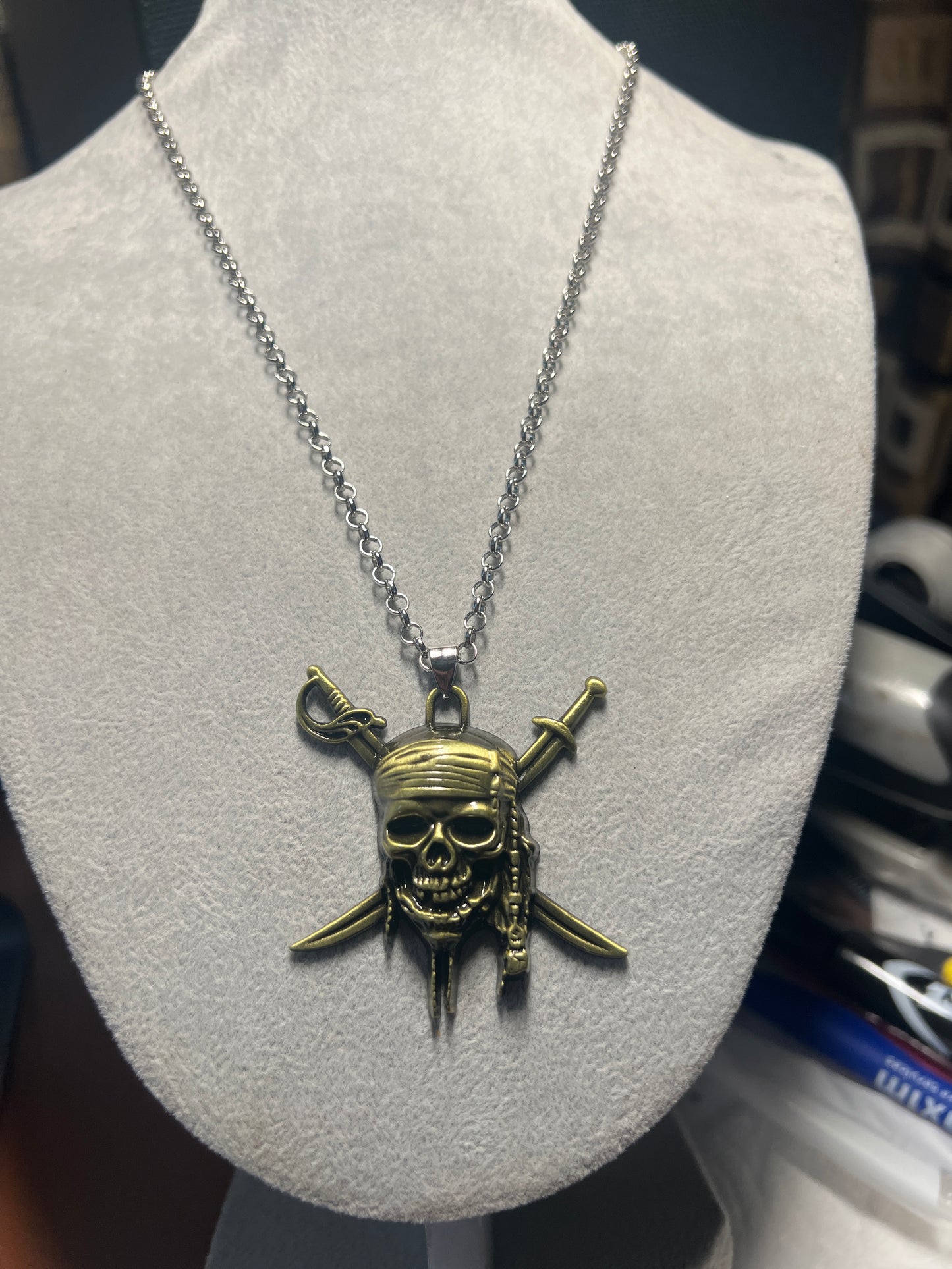 Fashion Vintage Charm Pirates Of The Caribbean Necklace Jack Sparrow's Skull Pendant Jewelry Men Women Gifts #35