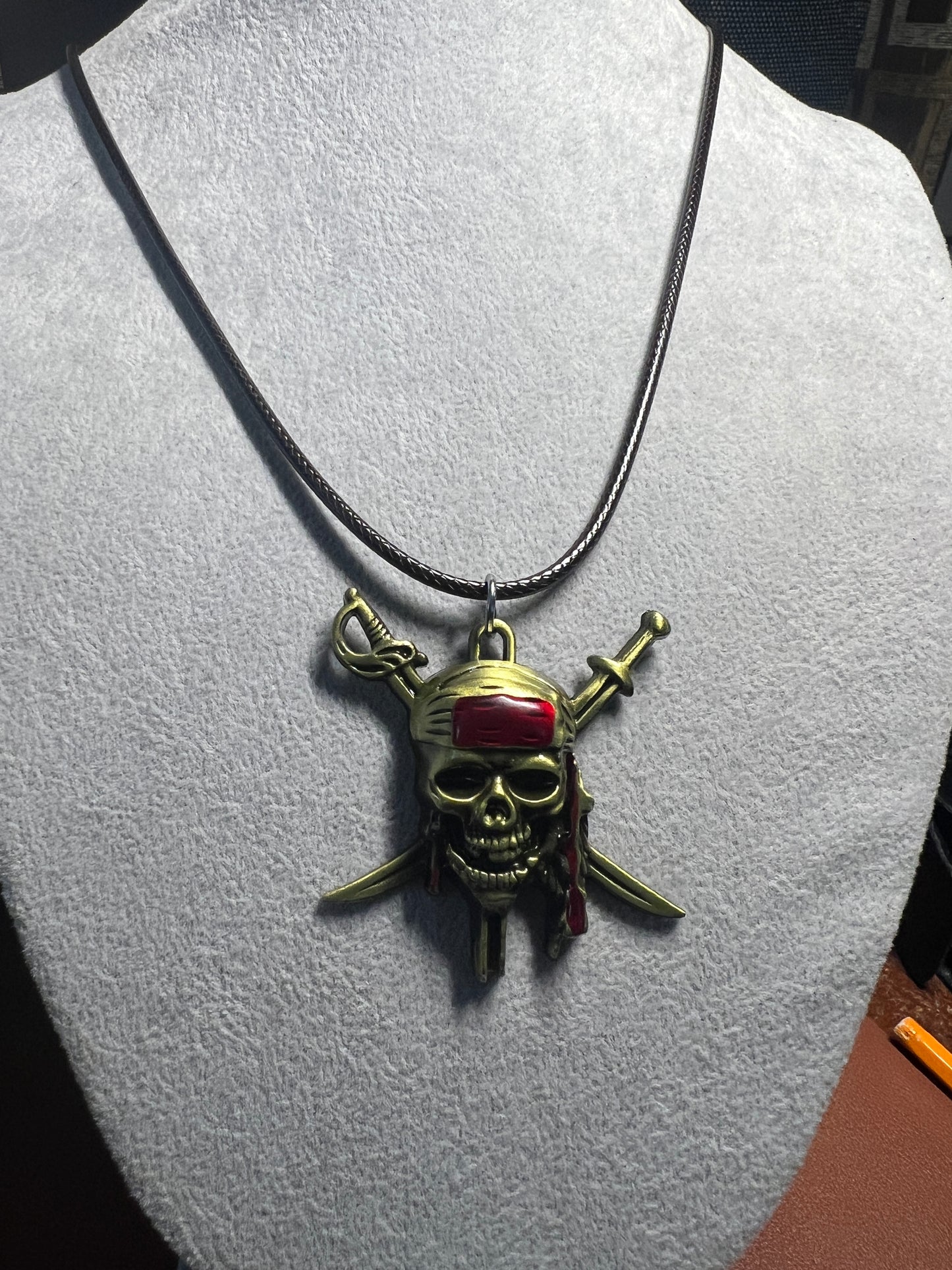 Metal Pirate Skull Pendants Blood Scarf Pirates of The Caribbean Necklaces (#13)