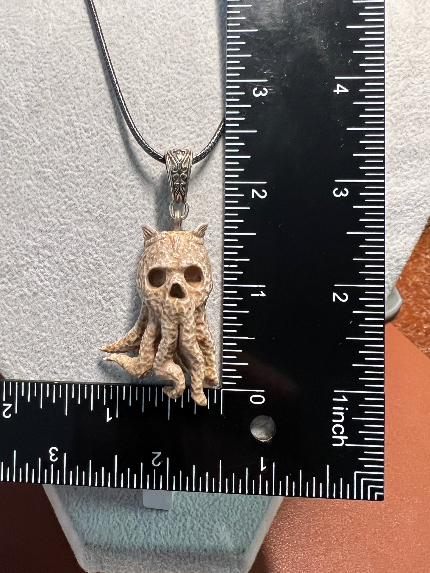 Death Octopus Man Pirates of the Caribbean Necklace Pendant Deer Antler Mexico #H
