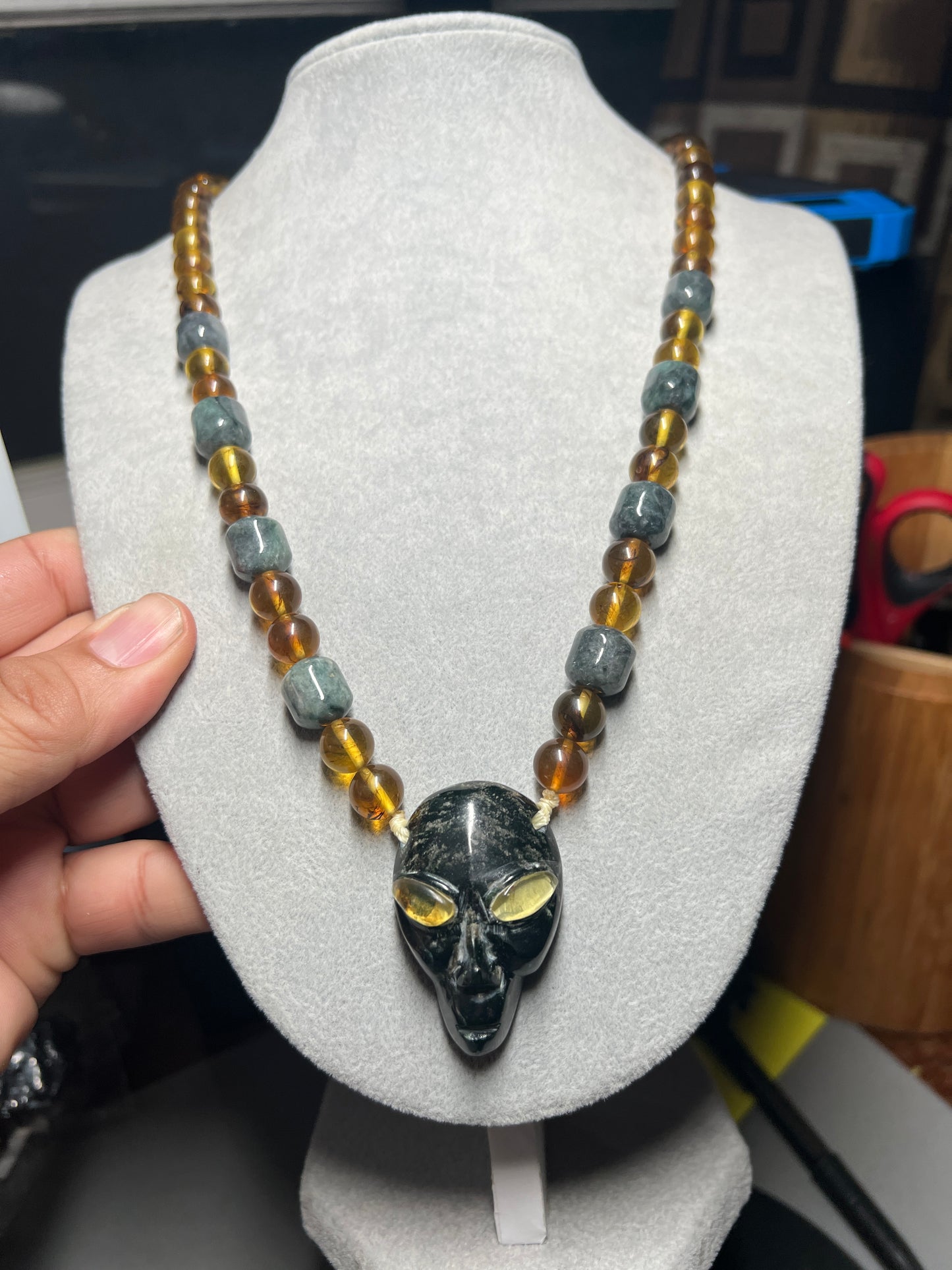 Jade Alien Head, Amber Eyes and Beads, Mexico, Replica Artifacts, UFOs, ETs, #14