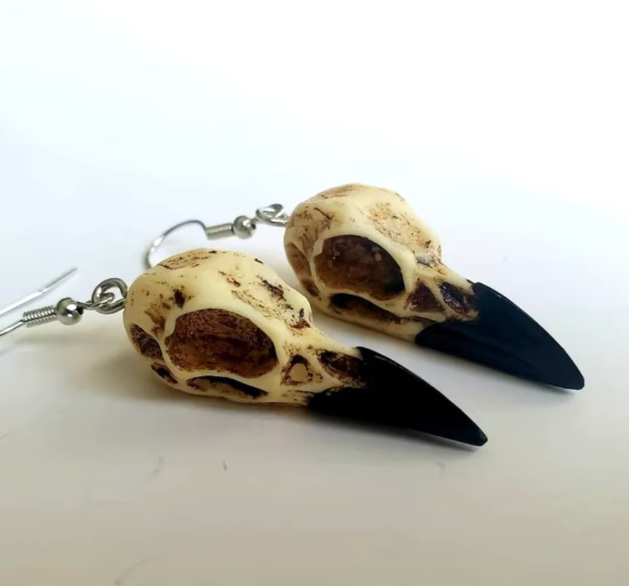 Raven Skull Earrings Resin Replica Crow Skull Earrings Tribal Halloween Party Gifts Wiccan (#35)