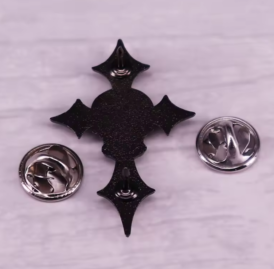 Skull Pin Pirates Caribbean Gothic Jewelry Accessory Death Metal Biker Retro #1