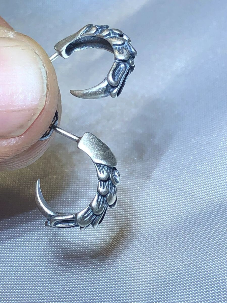 Sterling Silver Pair of Aztec Eagle Claws Half Hoop Stud Post Earrings claw ear rings (1a)
