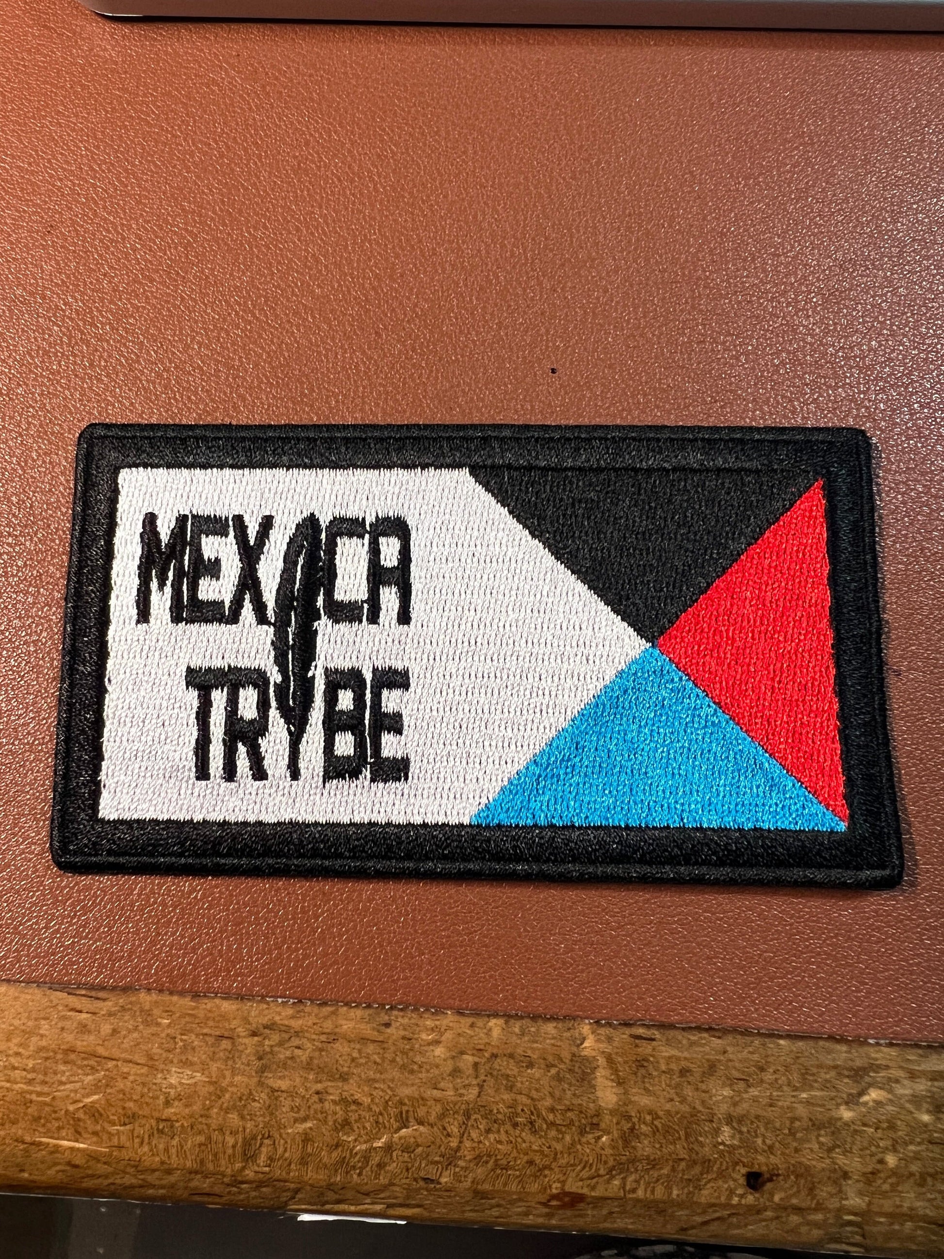 Mexica Tribe patch Tenochtitlan, Feather i, Mexico, Tribal Flag, Eagle atl-tlachinolli water-fire symbol, 4 color directions iron-on patches
