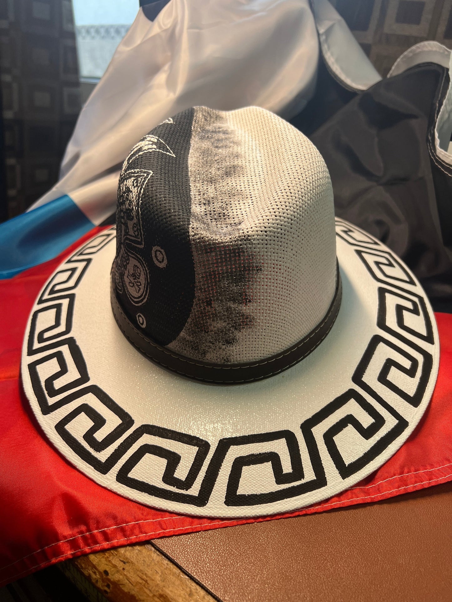 Aztec Mayan Cancun Beach Hat, White Hat, Hand Painted, Mexico, Men's size Medium (hat size 7)
