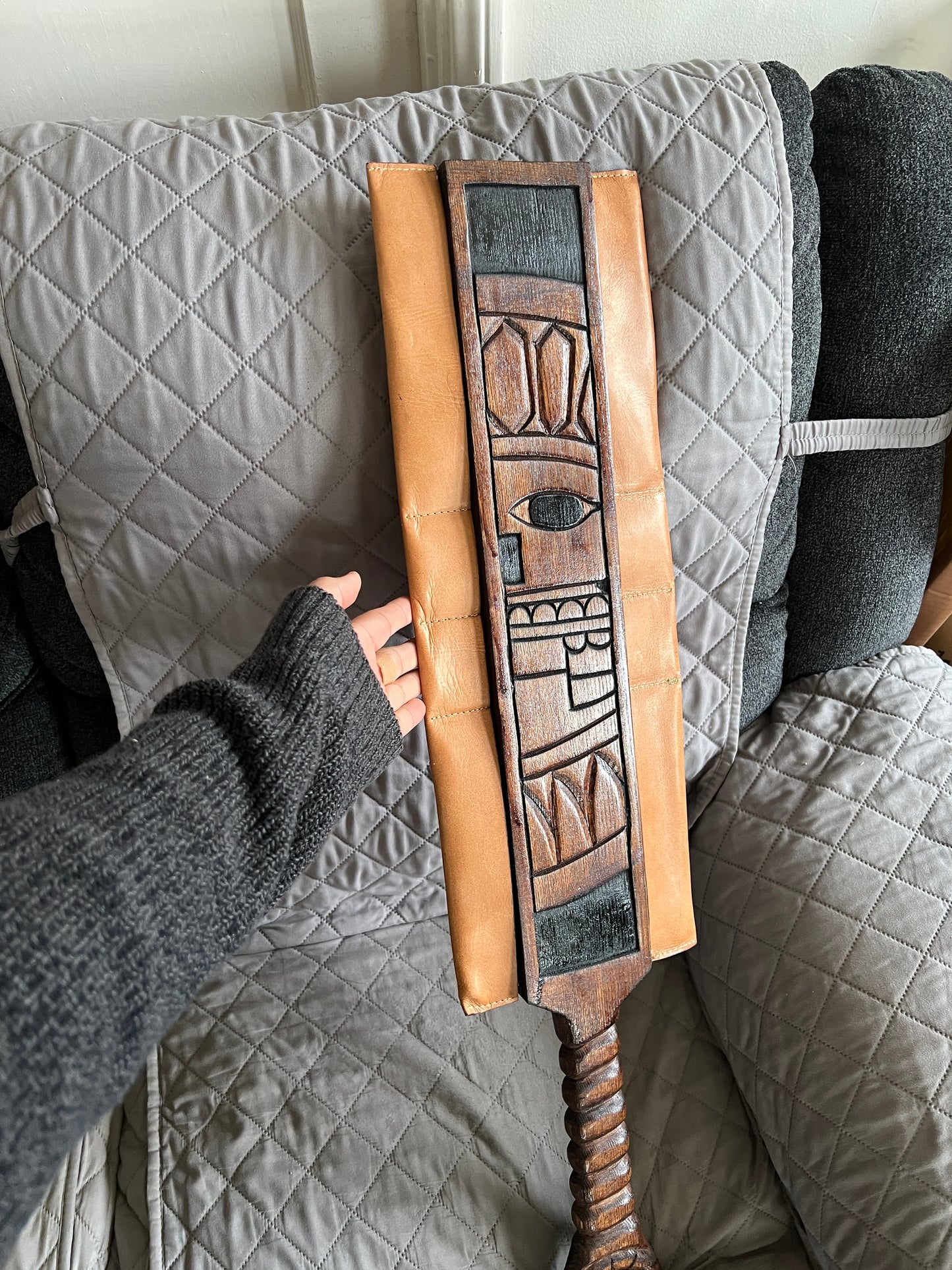 Upgraded Aztec Macuahuitl War Club Sword, Tonatiuh, Sun Face, Wood Body, Metal Steel Blades, Mexico