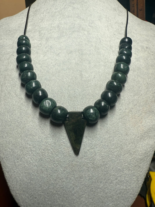 Serpentine Arrowhead Pendant Marble Beaded Necklace, Mexican, Aztec, Mexico #39