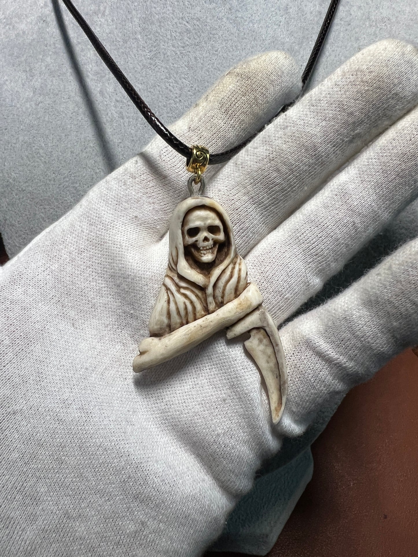 Angel of Death Santa Muerte Grim Reaper Pendant Necklace Mexican Deer Antler (H)