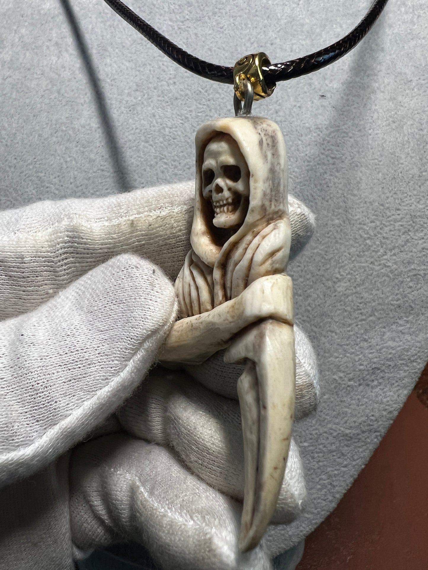 Angel of Death Santa Muerte Grim Reaper Pendant Necklace Mexican Deer Antler (H)