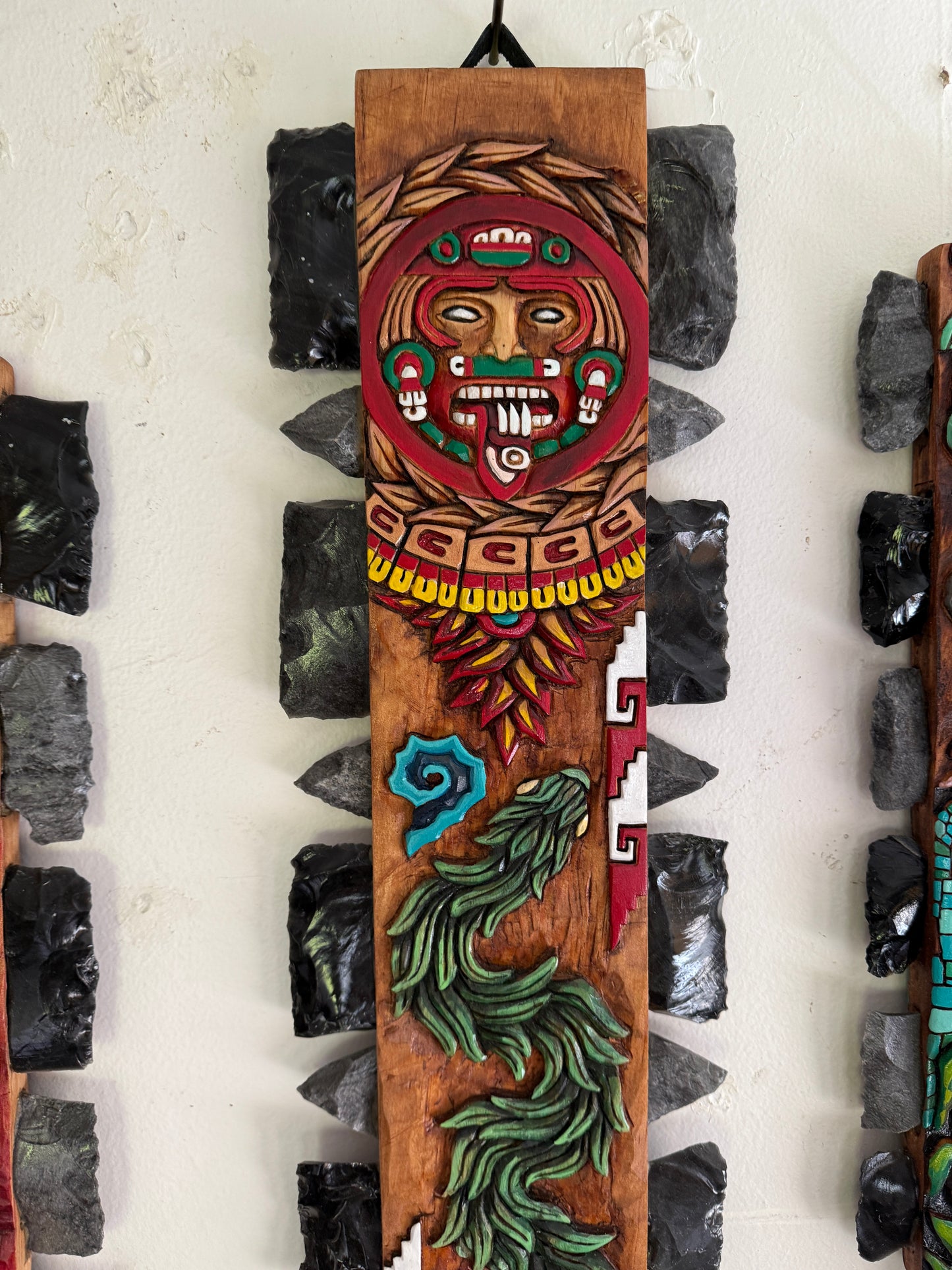 The Mexican Sun Tonatiuh Aztec Macuahuitl Quetzalcoatl Kukulkan Warrior Sword Club