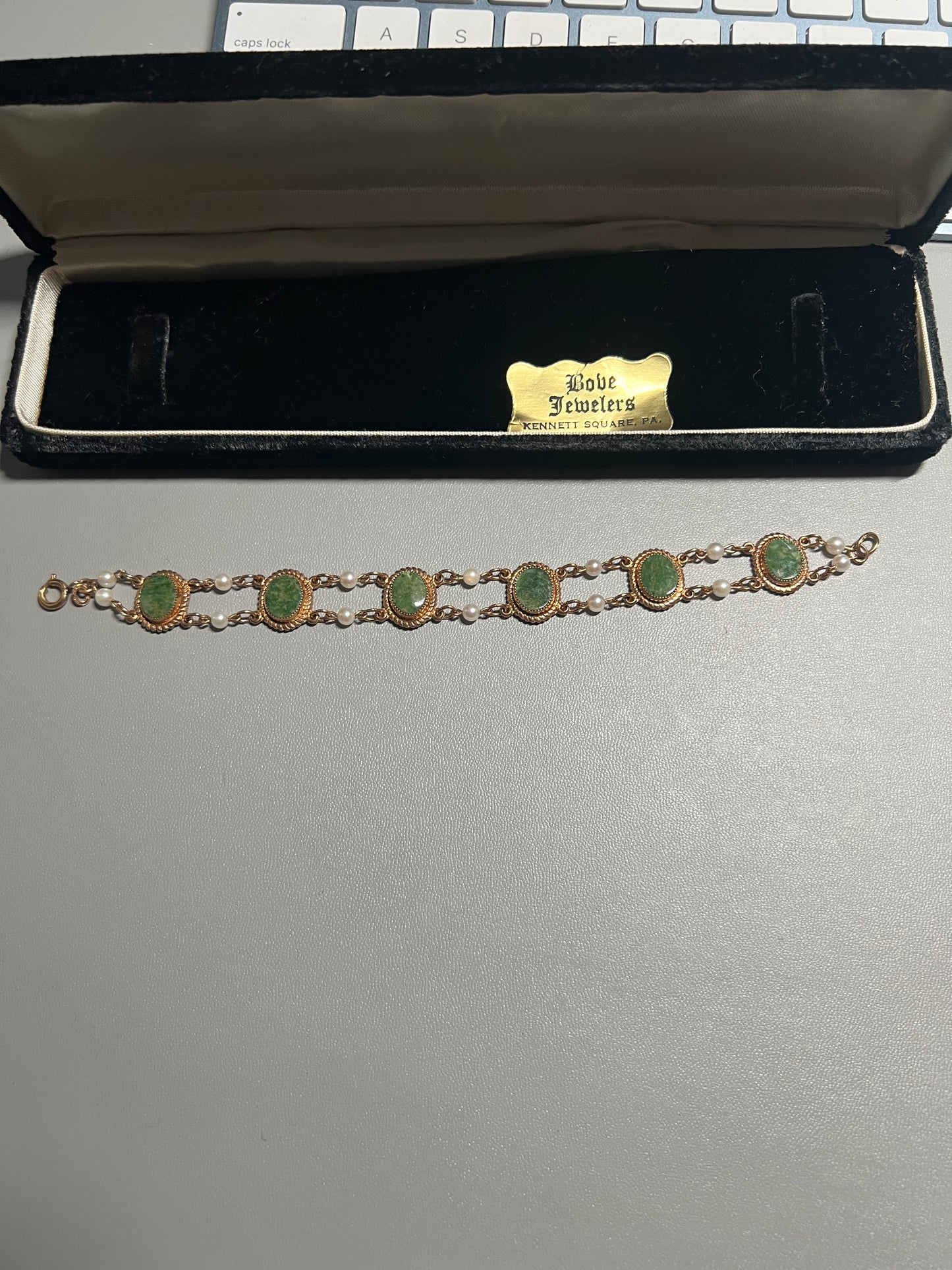 Vintage Jade and Pearl 1/20 12k Gold Filled Bracelet, 7 1/2" long, fits 7" and smaller wrists, authentic, high quality, for women (#20)