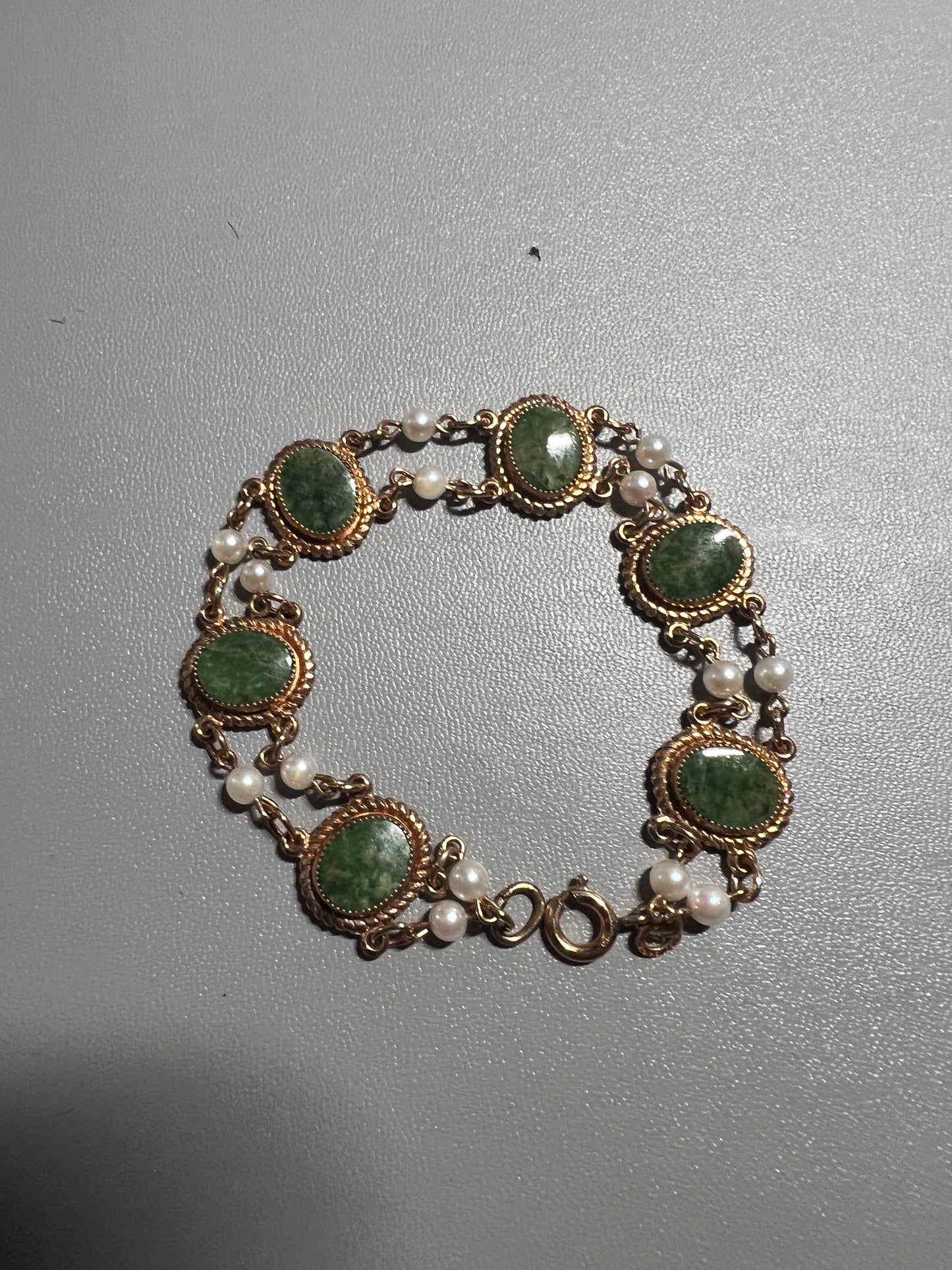 Vintage Jade and Pearl 1/20 12k Gold Filled Bracelet, 7 1/2" long, fits 7" and smaller wrists, authentic, high quality, for women (#20)