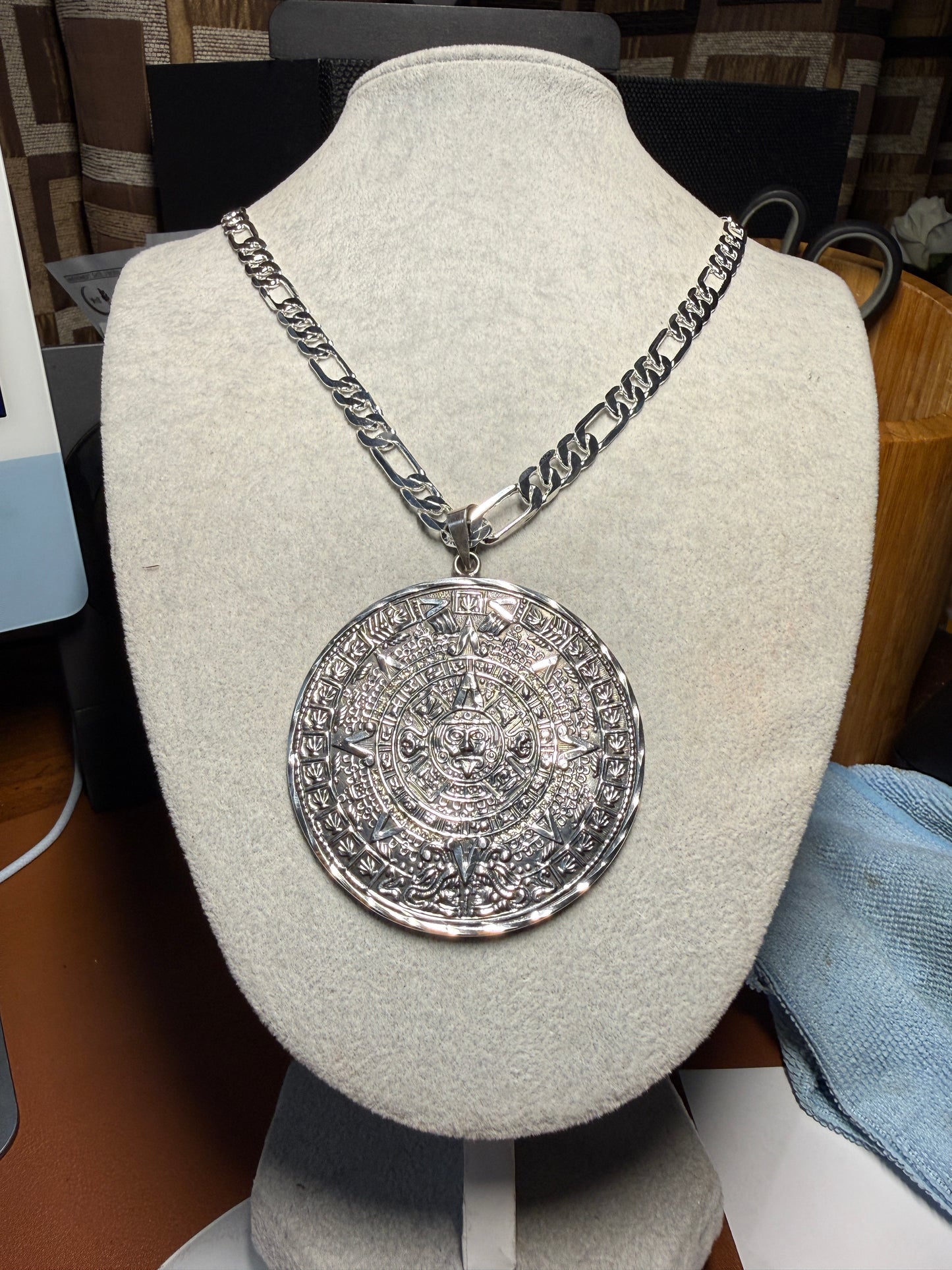Aztec Calendar Pendant Necklace, Sterling Silver, Vintage, 23.87g, 2.5", Mexico 925, (H)