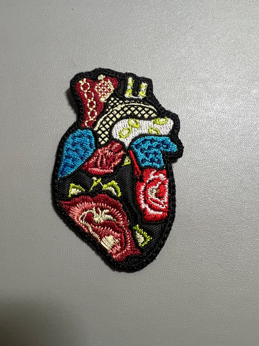 Aztec Heart, Corazon, Iron On Patches, 3", Embroidered, Mexican, Mexico, Azteca (#23)