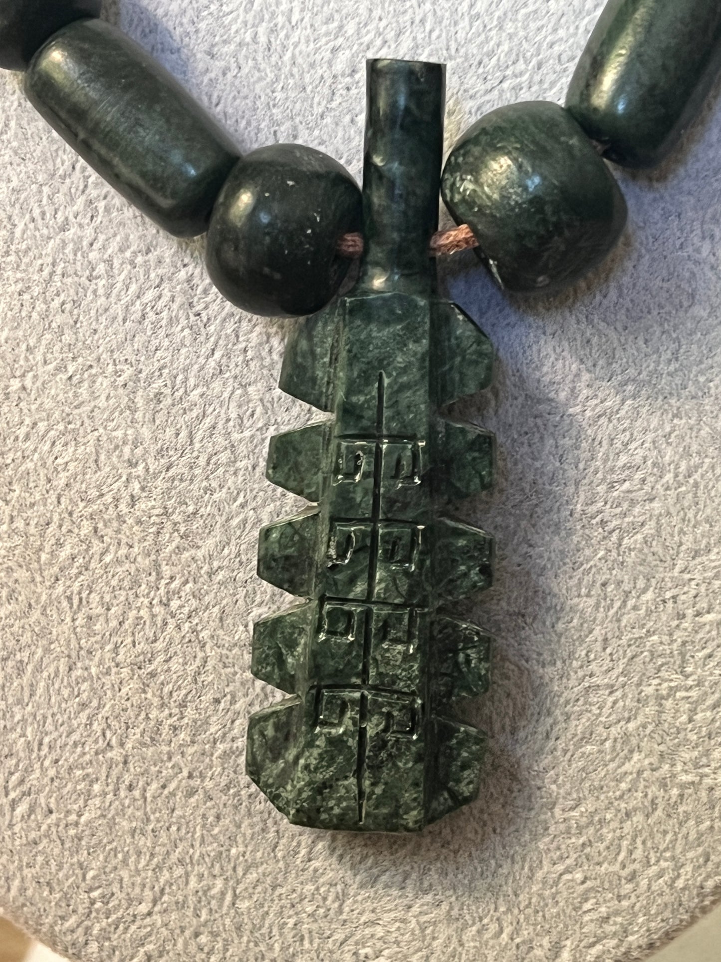 Jade Stone Macuahuitl Necklace, Aztec Sword Carved Design, with Jade Beads, Leather Adjustable Necklace, Mexica Ancient Mexican (16)