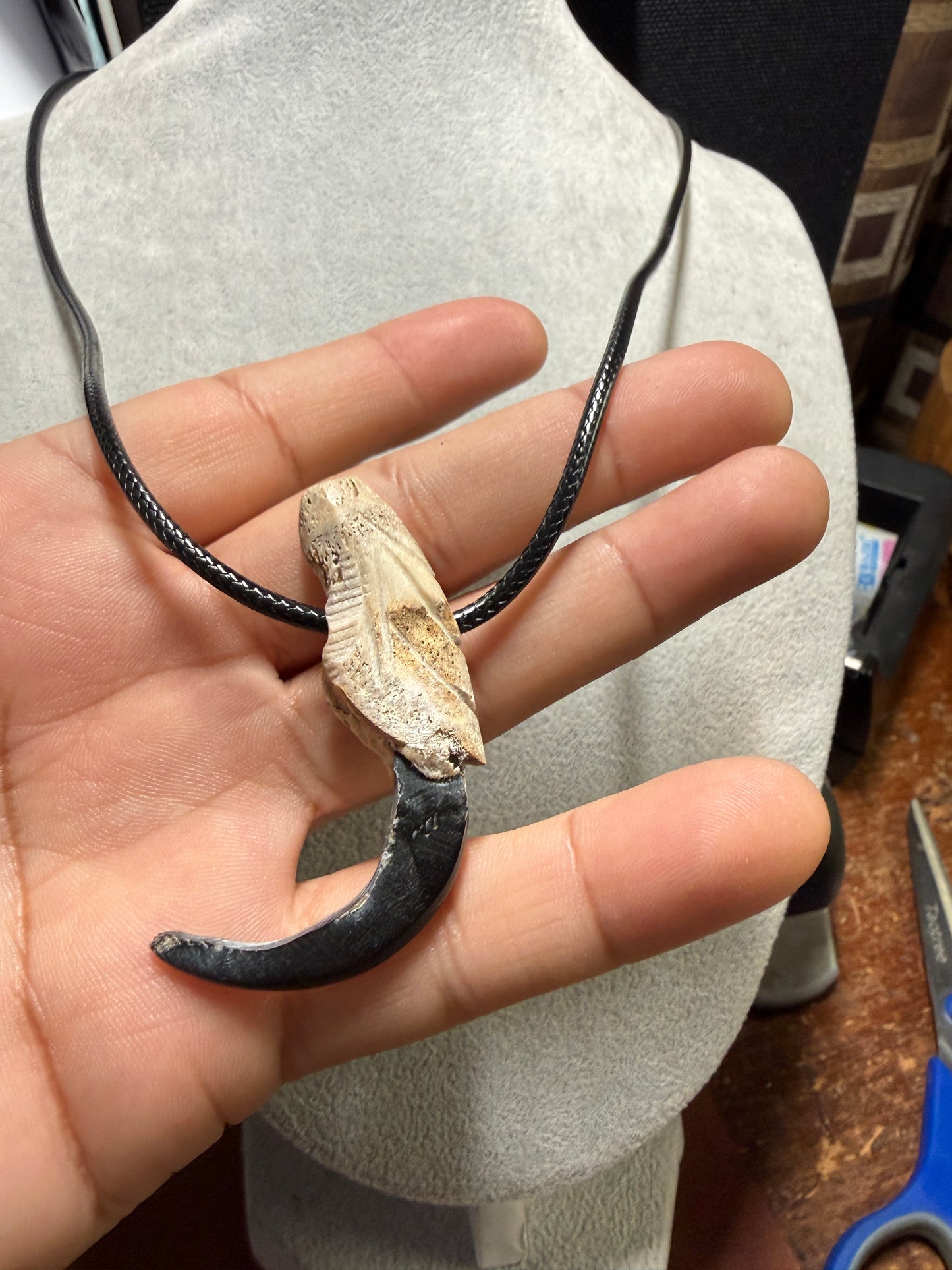 Replica Artificial Eagle Talon Pendant Necklace Native American (#10)