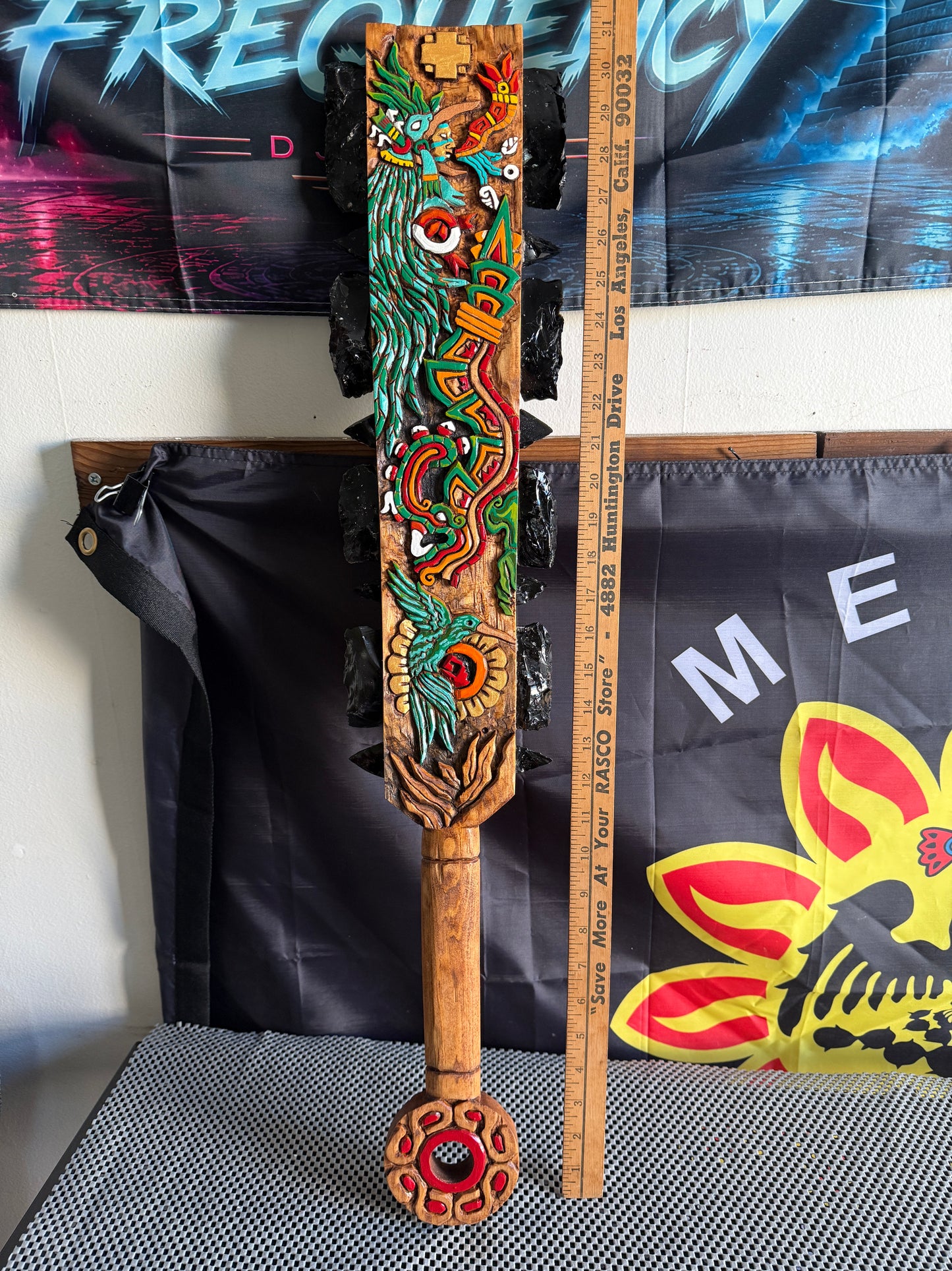 Large Aztec Macuahuitl Huitilipochtli, Quetzalcoatl,Hummingbird, Sword Club 31.5" Mexico