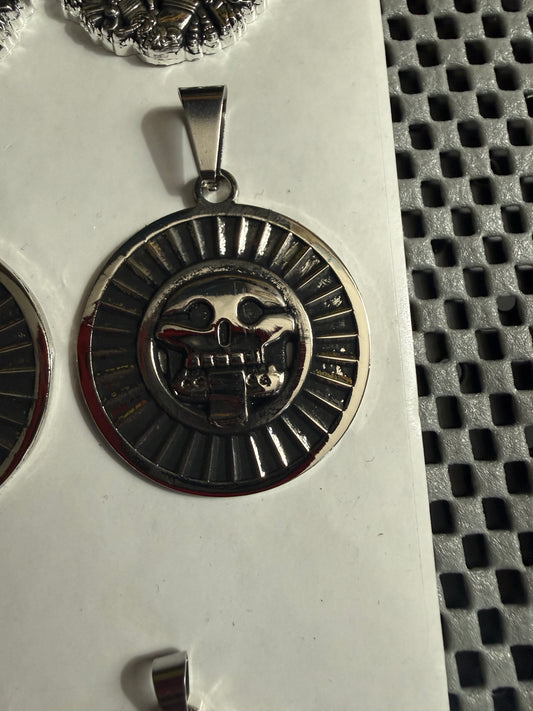 Piedra Muerte Pendant, Disk, Antiqued Silver Tone Metal, Aztec Mexica #18
