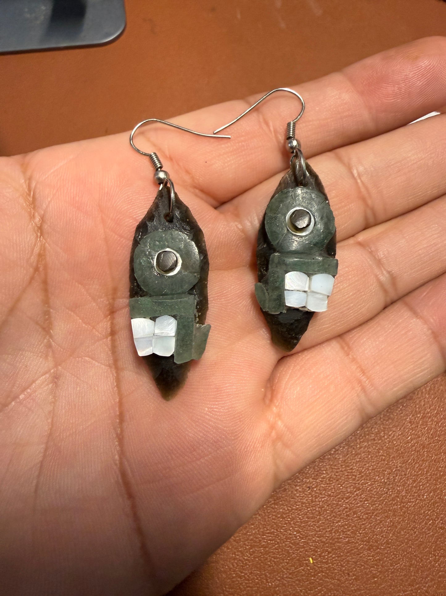 Aztec Obsidian Earrings Handmade Mexico, Tecpatl or Flint Symbol Mexica (L1b)