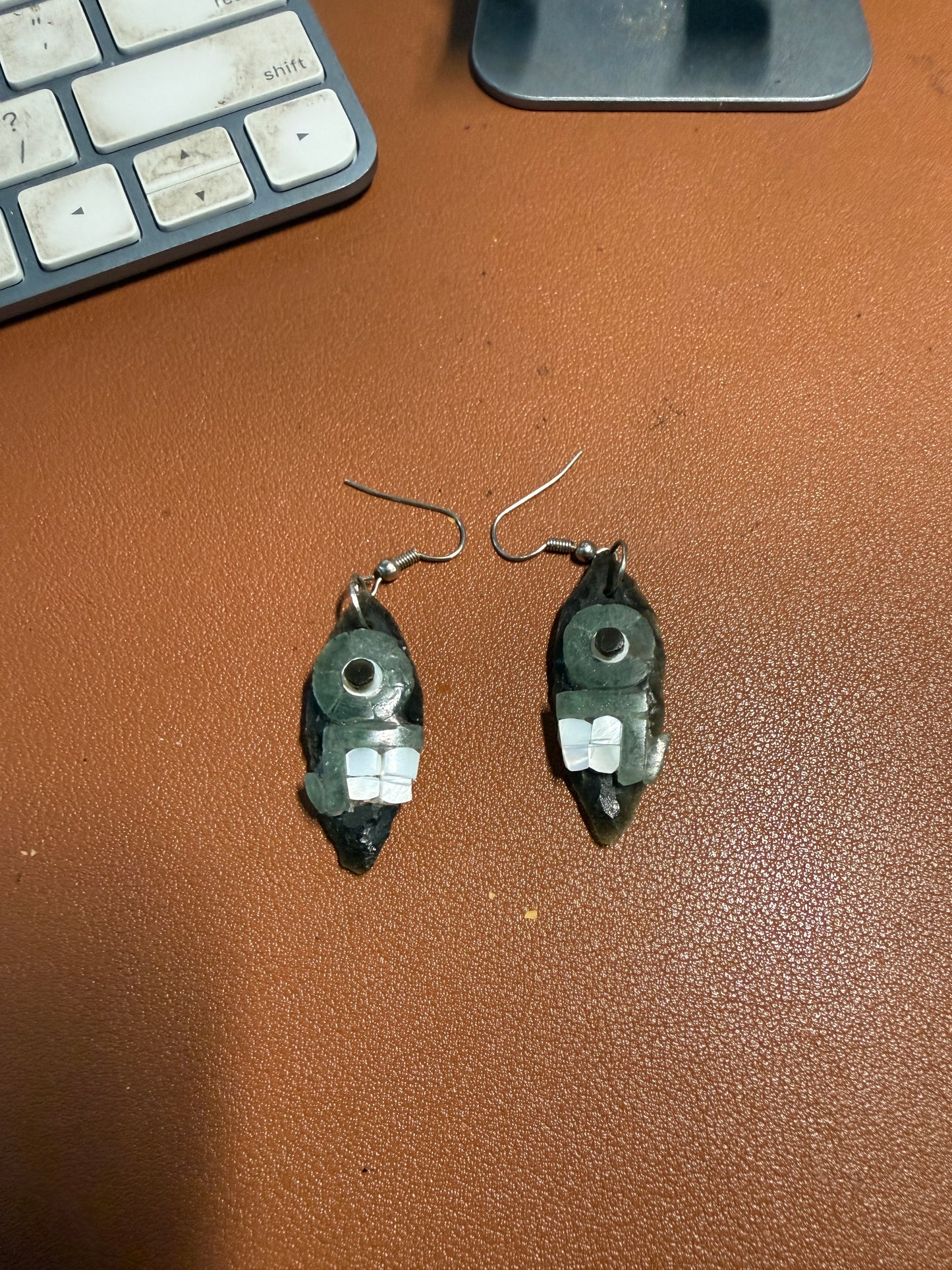 Aztec Obsidian Earrings Handmade Mexico, Tecpatl or Flint Symbol Mexica (L1b)
