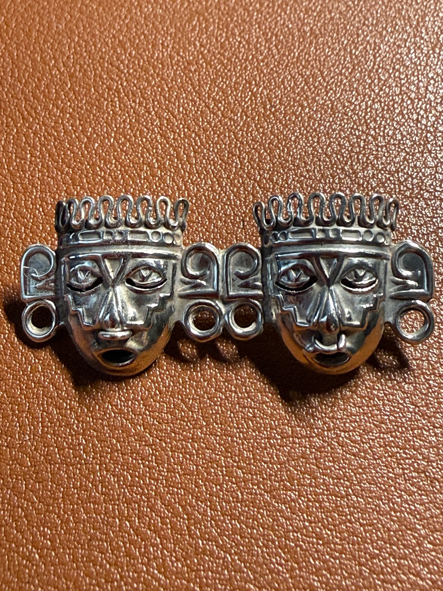 VINTAGE MEXICO TAXCO DF 925 STERLING REPOUSSE AZTEC XIPE TOTEC PIN BROOCH #XA43