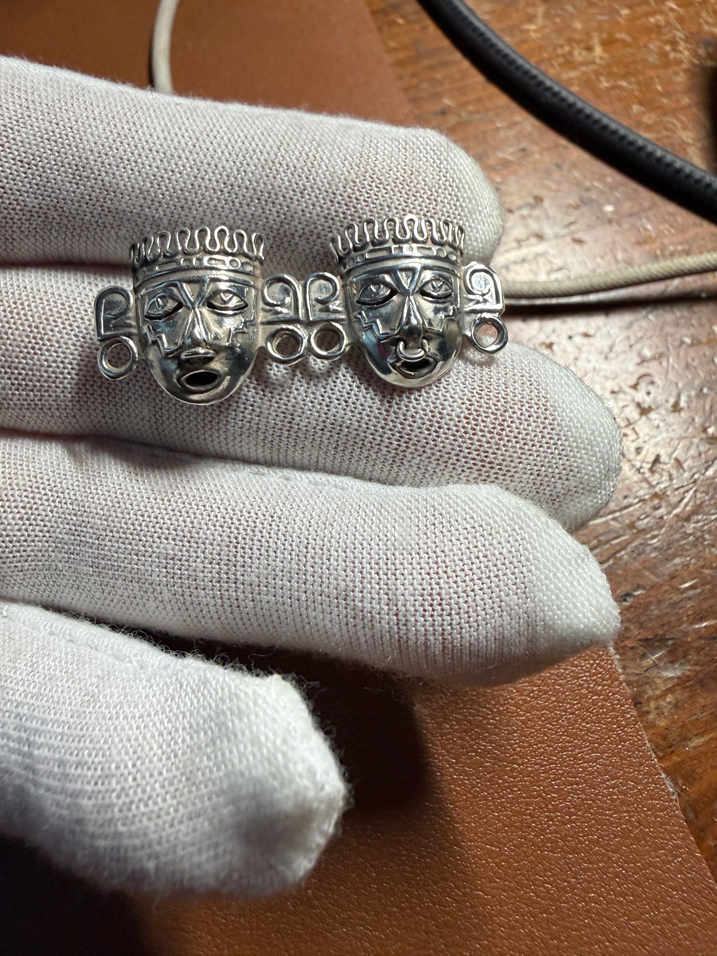 VINTAGE MEXICO TAXCO DF 925 STERLING REPOUSSE AZTEC XIPE TOTEC PIN BROOCH #XA43