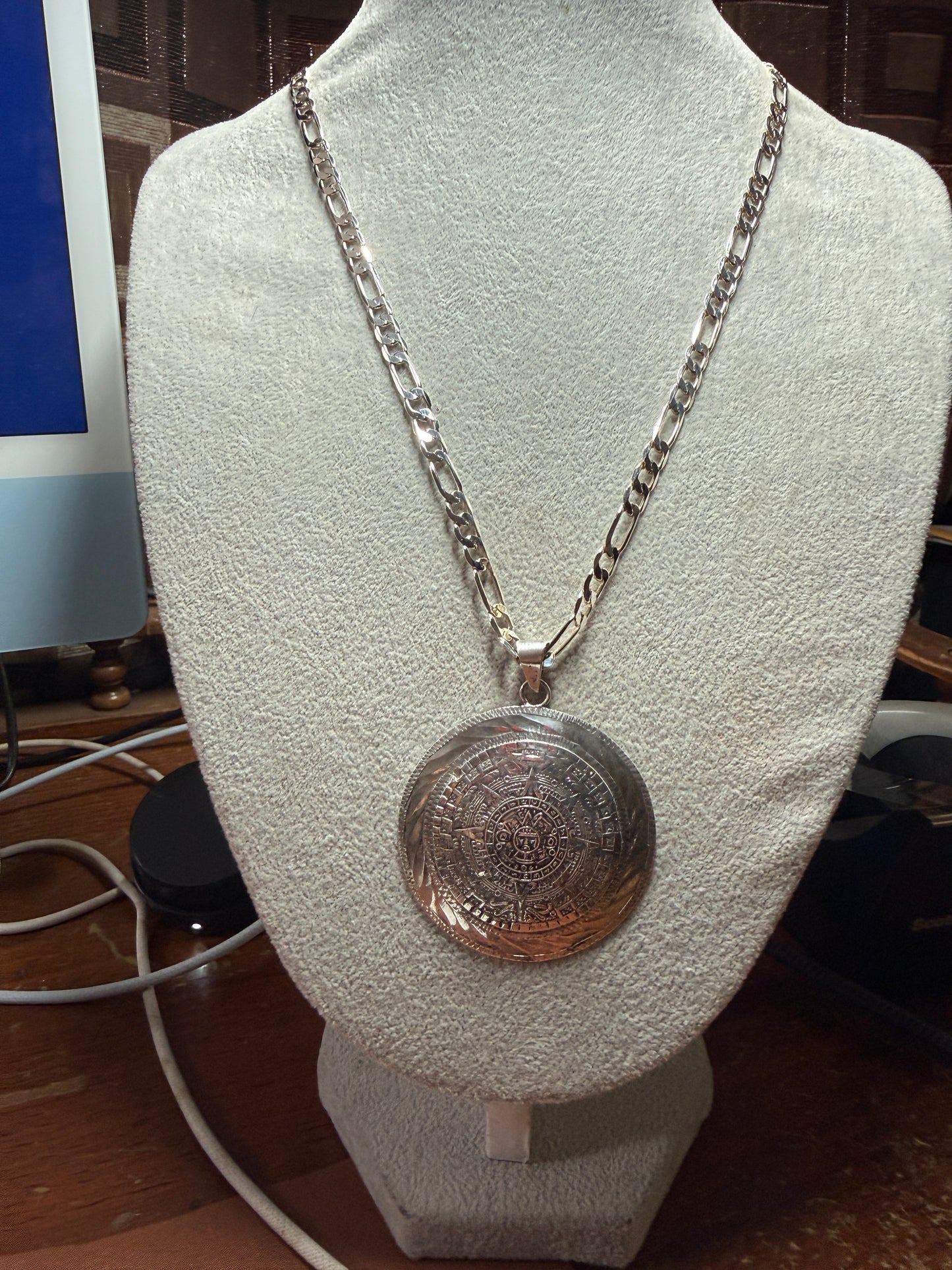 925 Sterling Silver Aztec Calendar Pendant Necklace Chain Tonatiuh Sun God (Xa34)