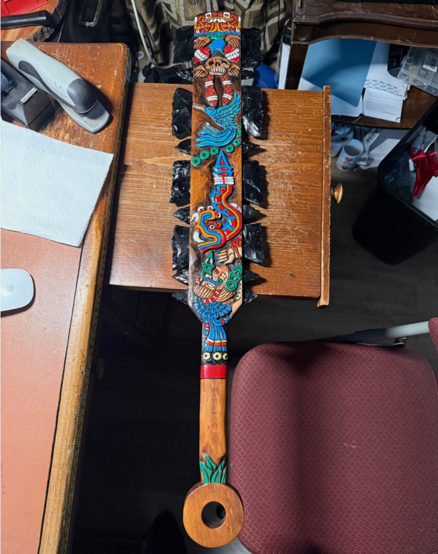 Large Aztec Macuahuitl Mictlantecuhtli, Coatlicue, Kukulkan, Coyolxuahqui Club 31.5"