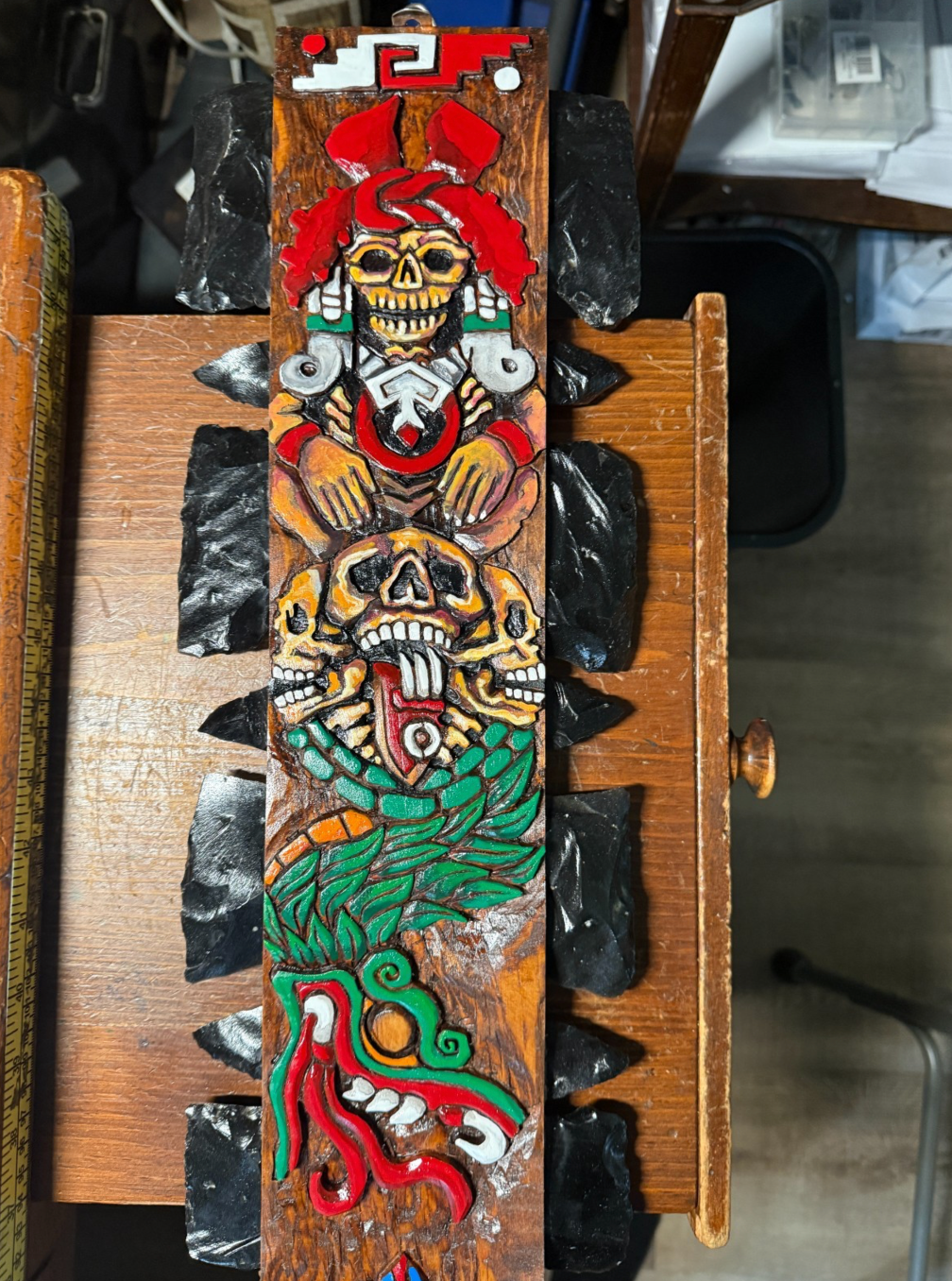Large Aztec Macuahuitl Mictlantecuhlti, Quetzalcoatl Kukulkan, Sword Club 31.5"