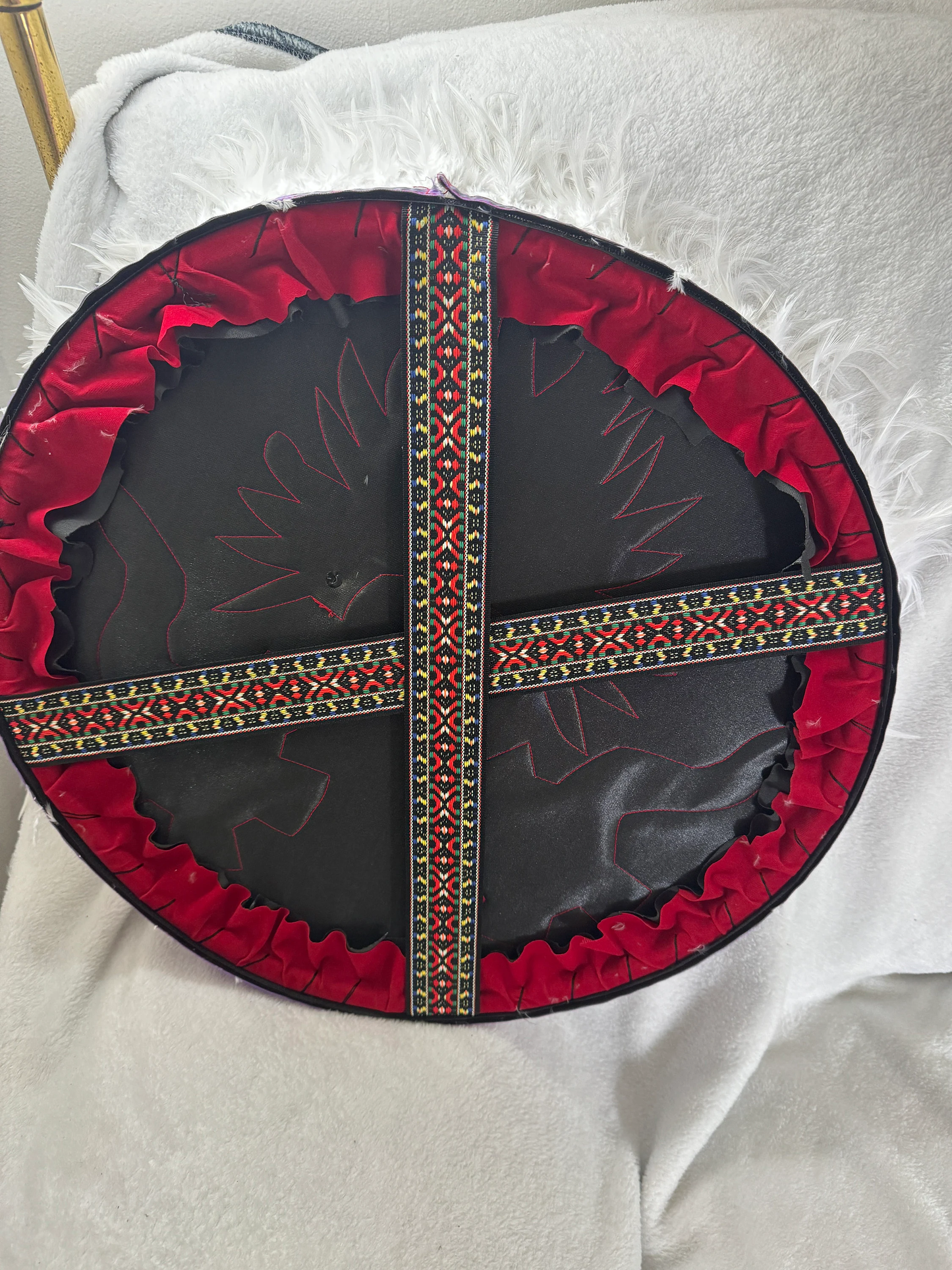 3D Danzante Azteca Mictlantecuitli Shield, Chimalli, Red Purple, Aztec Dance Shield, Aztec Skull, Mexica, Pow Wow, Indigenous Feathers, 22"