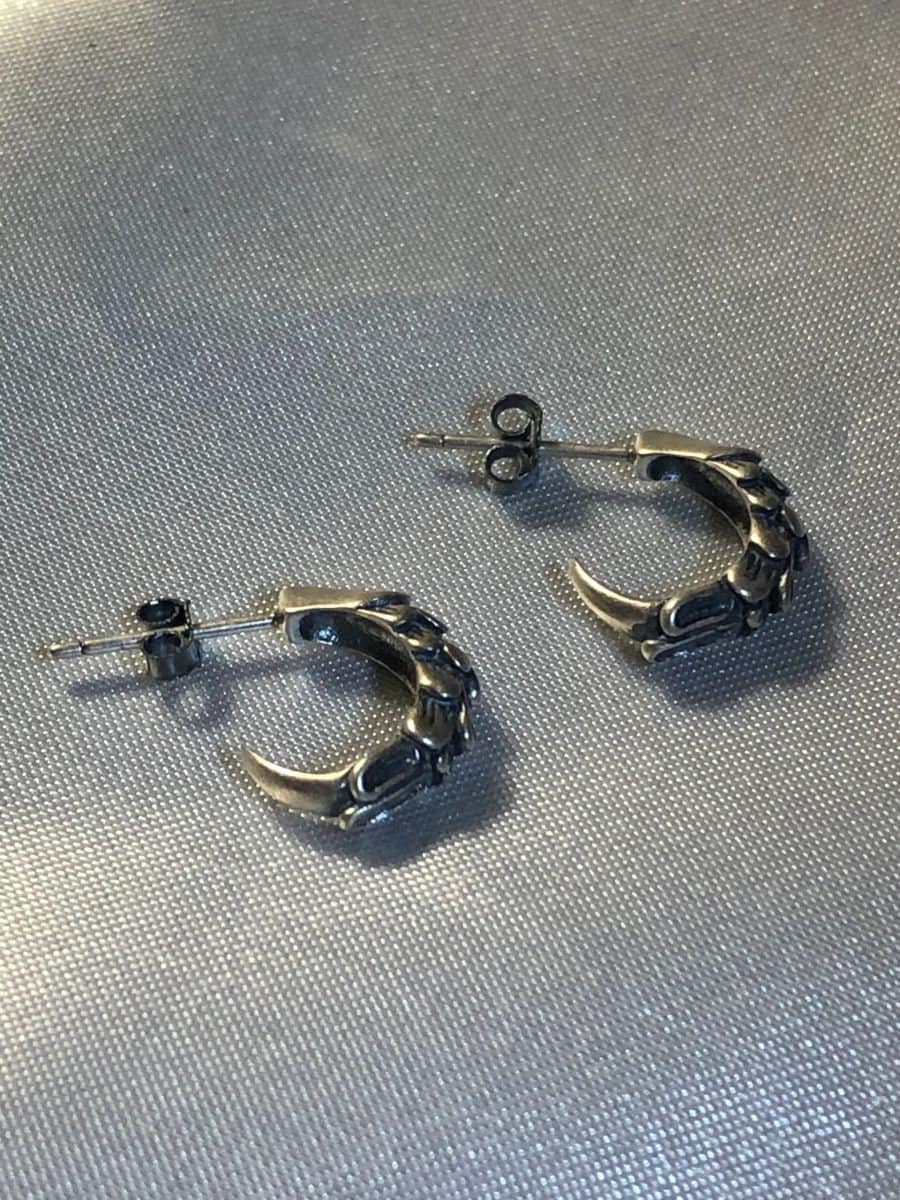 Sterling Silver Pair of Aztec Eagle Claws Half Hoop Stud Post Earrings claw ear rings (1a)