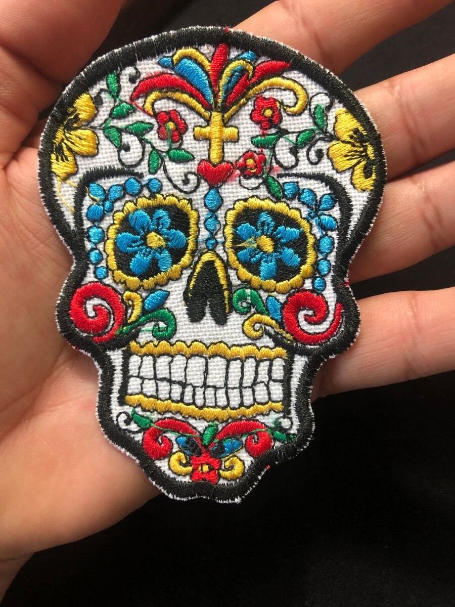 Small Embroidered Patch Dia De Los Muertos Sugar Skull Patch, 4"x3", iron-on patches, new, Day of the Dead patches