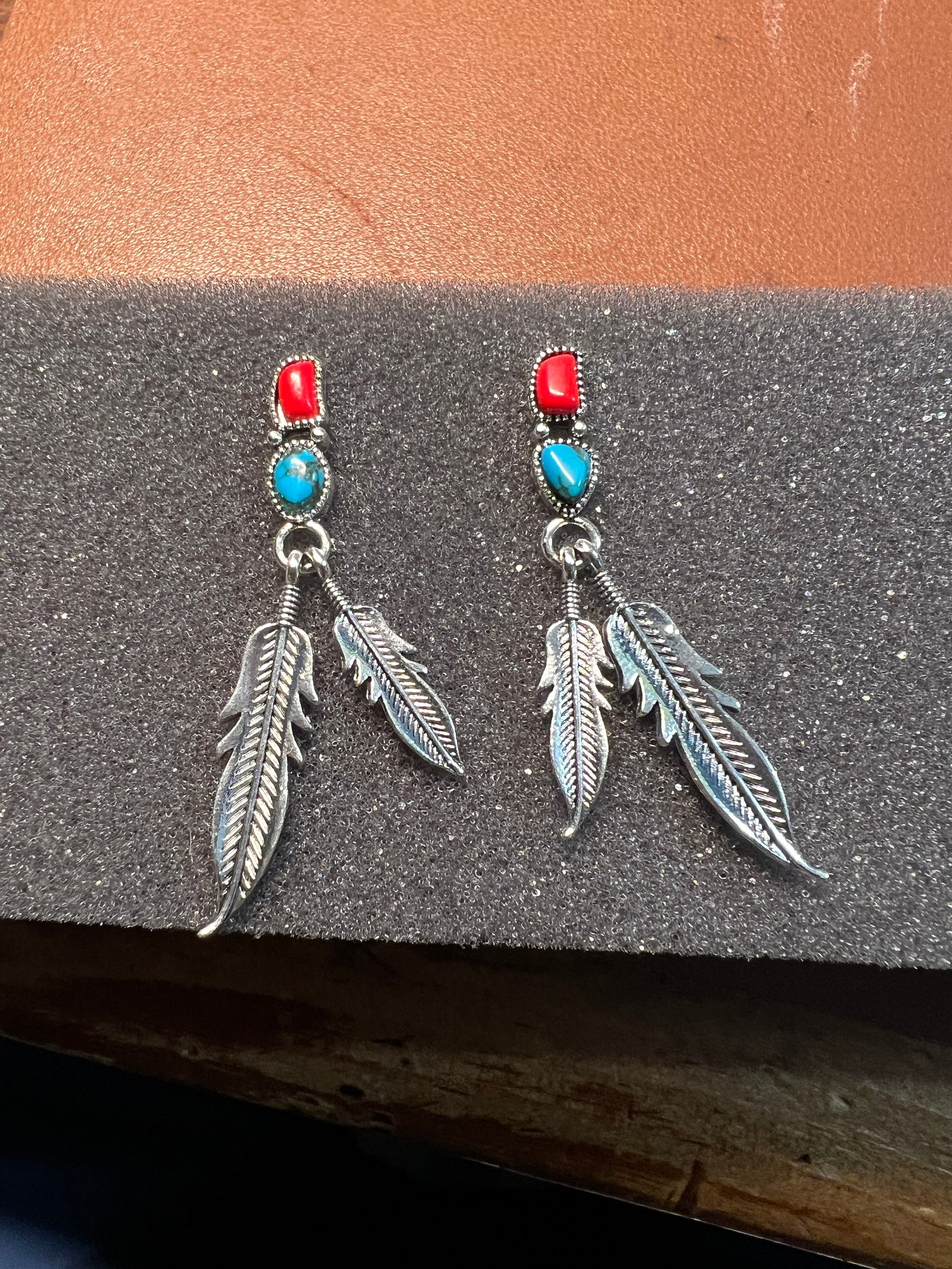 Native American Style Silver Tone Feather Ethnic Boho Post Earrings Jewelry (#2)