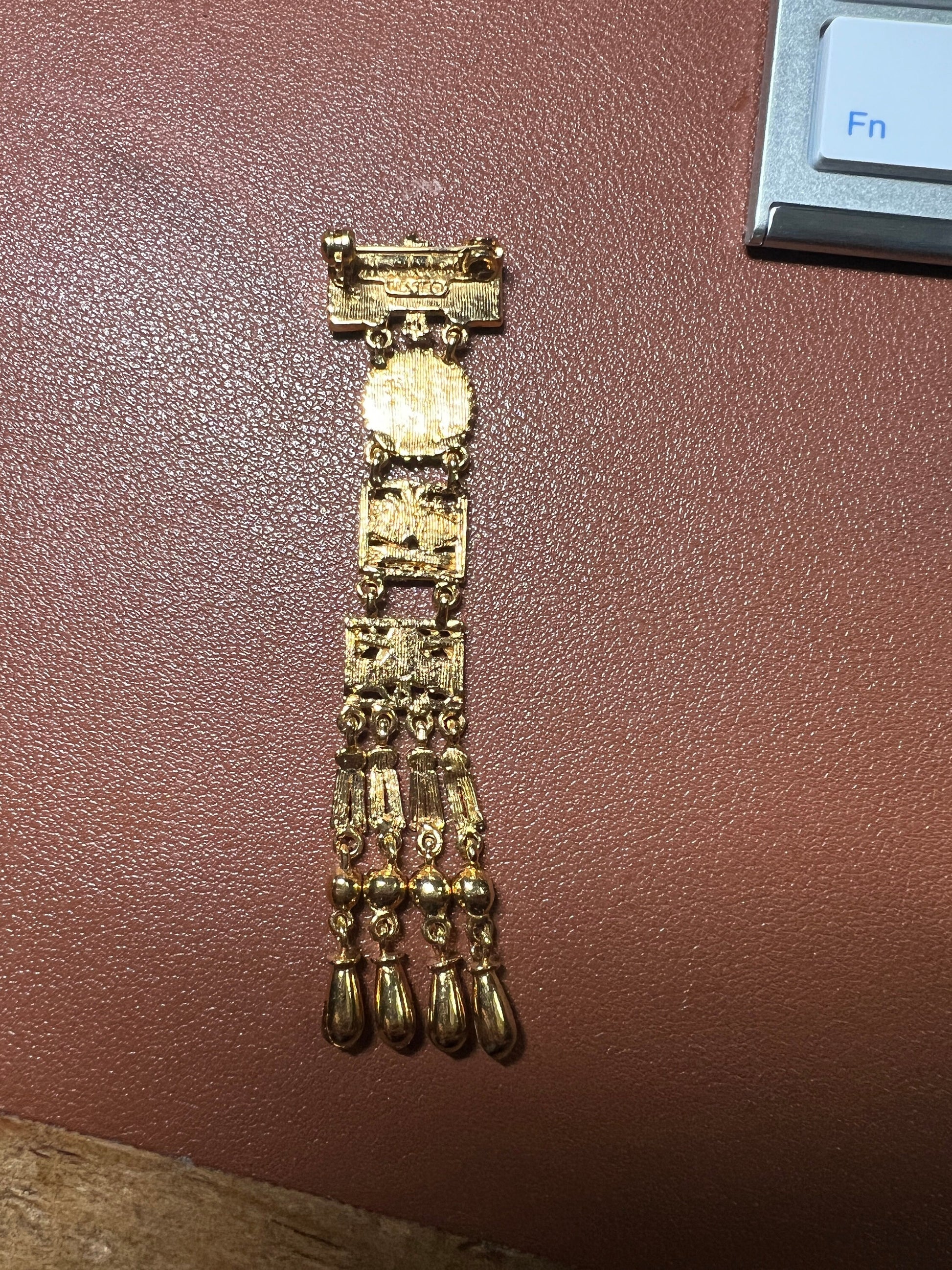 Excellent Rare Vintage Aztec Gold Plated Alloy Pin Brooch, by Salvador Teran for Marbel SA Mexico 1950s (#4)
