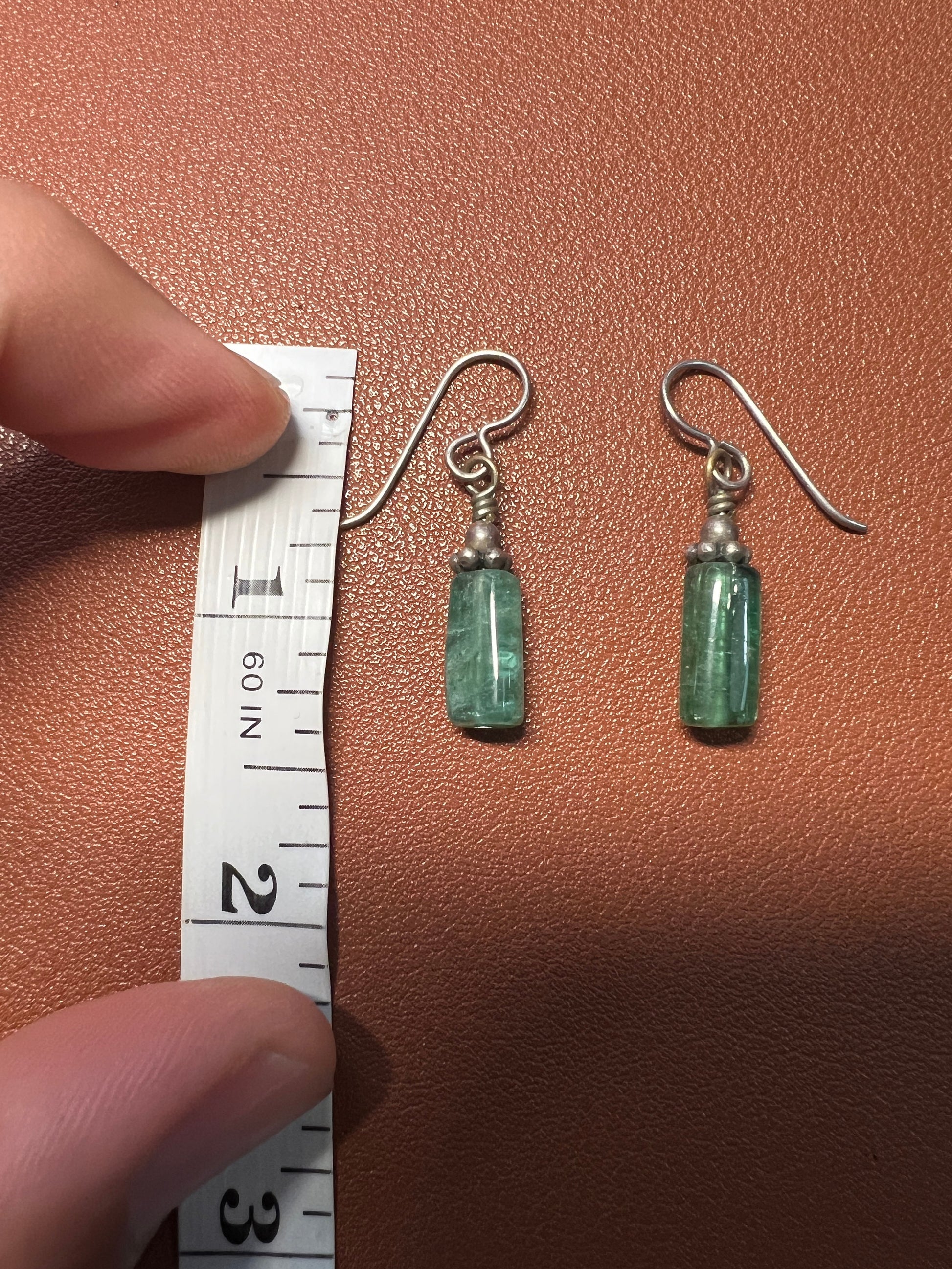 Unique Vintage Jade Dangle Earrings, tubular shape, excellent condition #7